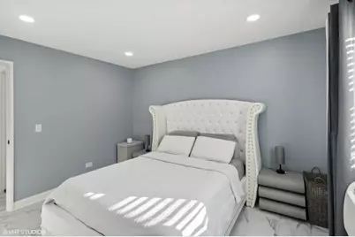 5950 N Kenmore Avenue #306, Chicago, IL 60660 - Photo 11