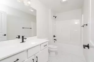 1009 Mount Carmel Rd, Bloomington, IL 61705 - Photo 31