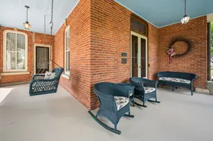 740 W State St, Sycamore, IL 60178 - Photo 15