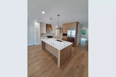 3027 N Elbridge Avenue, Chicago, IL 60618 - Photo 5