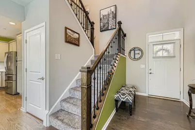 3222 N Heritage Lane, Arlington Heights, IL 60004 - Photo 3