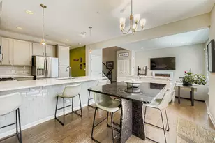 3222 N Heritage Ln, Arlington Heights, IL 60004 - Photo 7