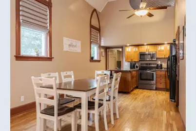 101 E Grove Street, Pontiac, IL 61764 - Photo 17