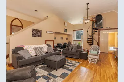 101 E Grove Street, Pontiac, IL 61764 - Photo 11