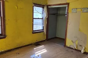 10511 S Yates Ave, Chicago, IL 60617 - Photo 9