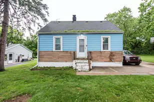 12698 W Grandview Ave, Waukegan, IL 60085 - Photo 1