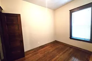 6339 S Eberhart Ave, Chicago, IL 60637 - Photo 3