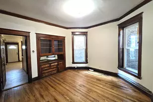 6339 S Eberhart Ave, Chicago, IL 60637 - Photo 5