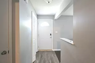 678 Muskegon Ave, Calumet City, IL 60409 - Photo 15