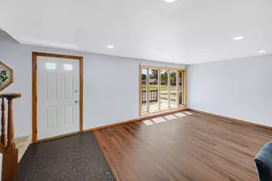 275 Frederick Dr, Chicago Heights, IL 60411 - Photo 5