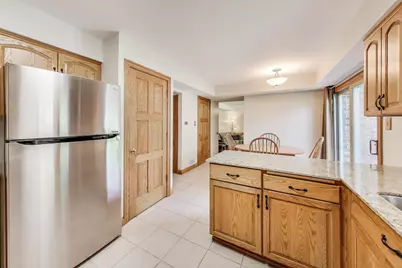 206 W Hintz Road, Arlington Heights, IL 60004 - Photo 9