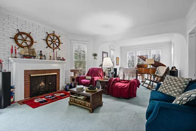 610 W Main Street, West Dundee, IL 60118 - Photo 3