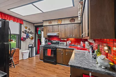 610 W Main Street, West Dundee, IL 60118 - Photo 11