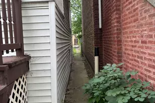 3911 N St Louis Ave, Chicago, IL 60618 - Photo 3