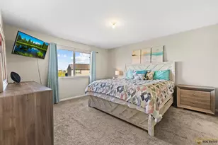 250 Annelise Ln, Volo, IL 60020 - Photo 13