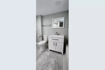 3816 W Montrose Avenue, Chicago, IL 60618 - Photo 17