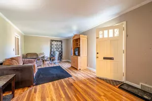 310 N Fletcher Ave, Mount Morris, IL 61054 - Photo 3