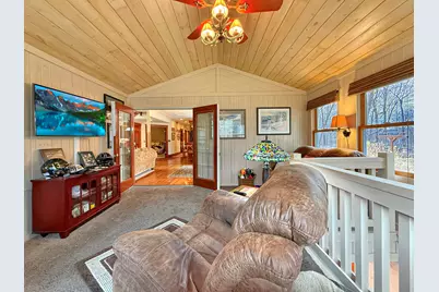 11307 Timber Lane Road, Lena, IL 61048 - Photo 13