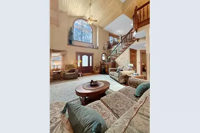 11307 Timber Lane Road, Lena, IL 61048 - Photo 9