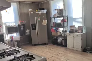 111 W Waupansie St, Dwight, IL 60420 - Photo 3