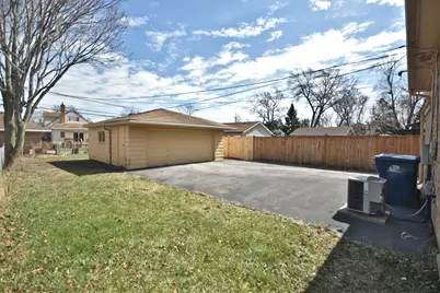 1541 N Lee Boulevard, Berkeley, IL 60163 - Photo 27