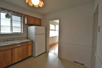 1541 N Lee Boulevard, Berkeley, IL 60163 - Photo 3