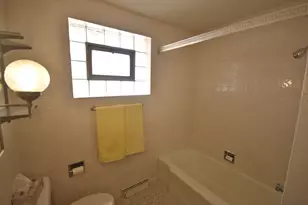 1541 N Lee Blvd, Berkeley, IL 60163 - Photo 11