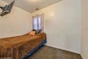 4452 S Shields Ave, Chicago, IL 60609 - Photo 5