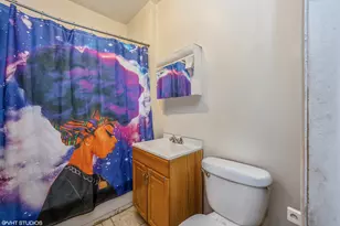 4452 S Shields Ave, Chicago, IL 60609 - Photo 7