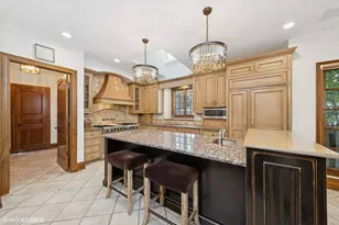 580 Oak St, Glen Ellyn, IL 60137 - Photo 23