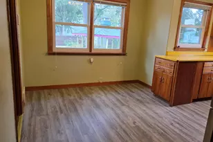 103 S Plum St, Princeton, IL 61356 - Photo 13