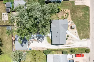 103 S Plum St, Princeton, IL 61356 - Photo 47