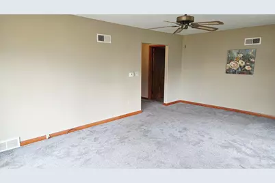 103 S Plum Street, Princeton, IL 61356 - Photo 9