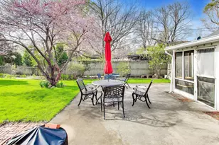 [Address not provided], Northbrook, IL 60062 - Photo 25