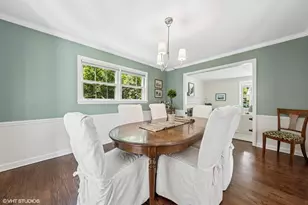 3212 Otto Ln, Evanston, IL 60201 - Photo 9