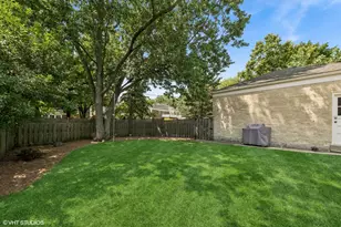 3212 Otto Ln, Evanston, IL 60201 - Photo 23