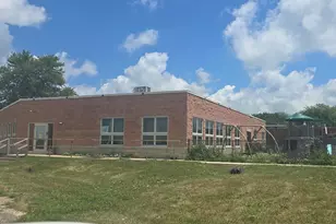 1240 N Market St, Paxton, IL 60957 - Photo 1