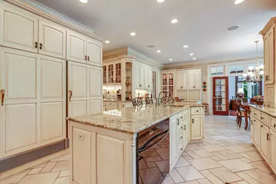 546 Lakeland Drive, Lake Bluff, IL 60044 - Photo 7