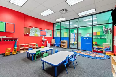 222 E 61st Street, Chicago, IL 60637 - Photo 21