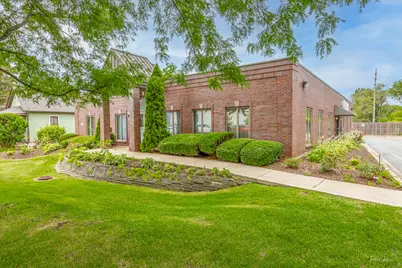 4900 Reilly Place, Lisle, IL 60532 - Photo 3