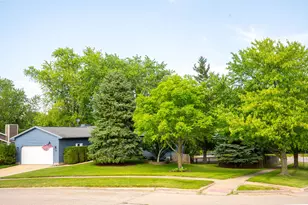 106 Wildflower Pl, Bloomington, IL 61704 - Photo 33