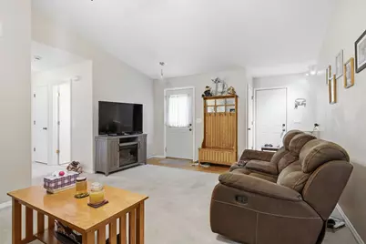 106 Wildflower Place, Bloomington, IL 61704 - Photo 7