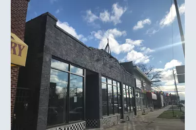 5906 W Fullerton Avenue, Chicago, IL 60639 - Photo 1