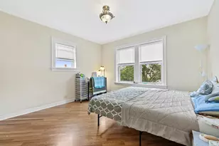 6457 N California Ave, Chicago, IL 60645 - Photo 9