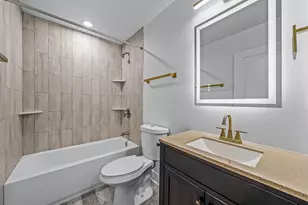 1318 8th St, Harvard, IL 60033 - Photo 7