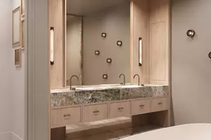 545 W Grant Pl, Chicago, IL 60614 - Photo 7