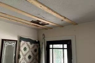 729 S 22nd St, Decatur, IL 62521 - Photo 11