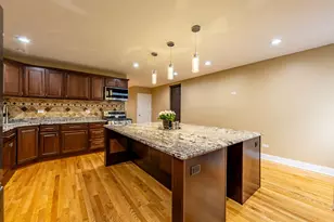 2012 W Coulter St, Chicago, IL 60608 - Photo 7