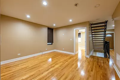 2012 W Coulter Street, Chicago, IL 60608 - Photo 11