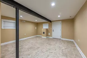 2012 W Coulter St, Chicago, IL 60608 - Photo 31